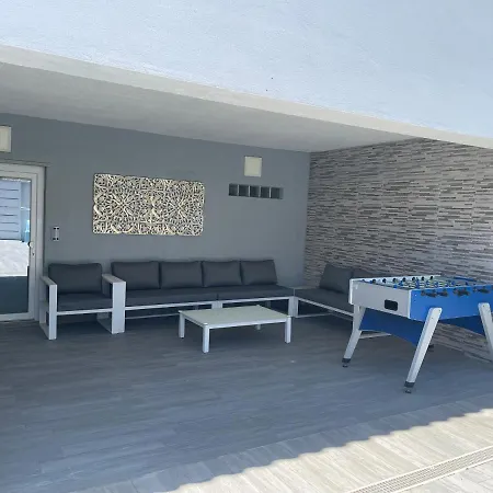 Seaside Place Cascais * كاركافيلو