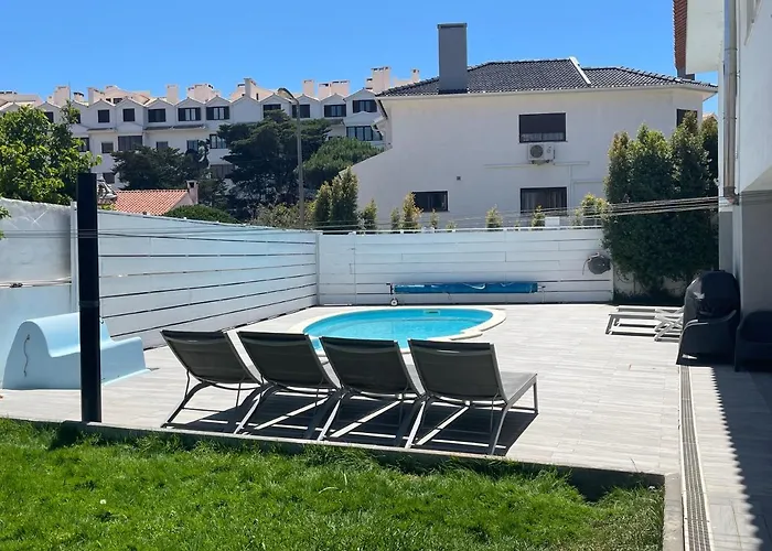 Seaside Place Cascais Διαμέρισμα *